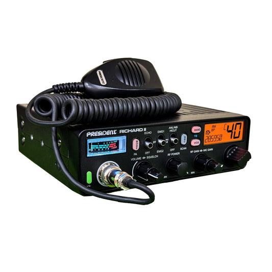 President Richard II 10 Meter Radio With AM / FM Modes and Noise Reduction Circuit